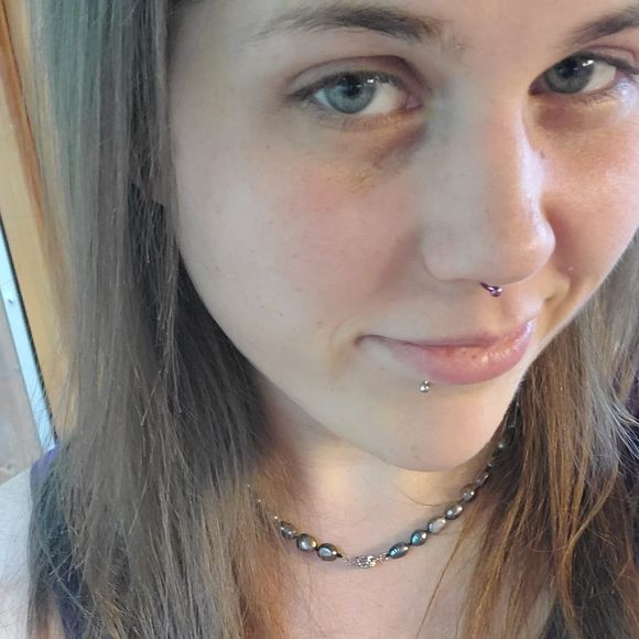 Meet your Posher, Jess - Picture 1 of 1